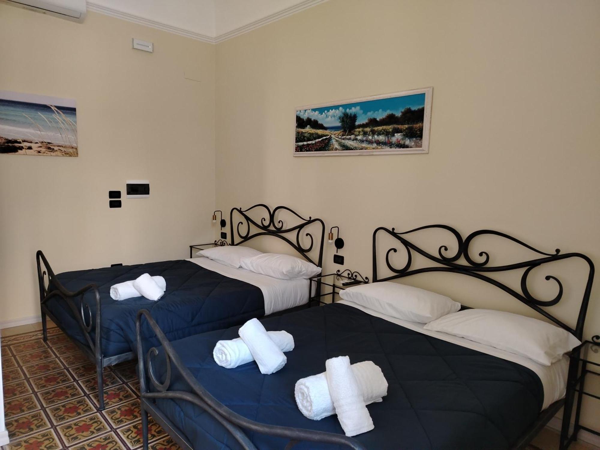 Palazzo Castellano Bed and Breakfast Λέτσε Εξωτερικό φωτογραφία